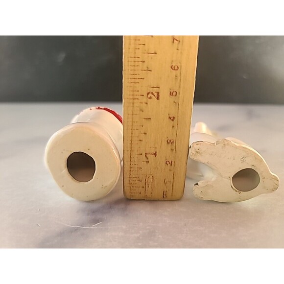 Dog And Fire Hydrant Salt And Pepper Shakers, Vintage READ - Picture 9 of 10